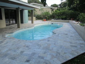 Silver Tumbled Paver Travertine Paver From Stone-Mart - Travertine pavers are fabricated from natural travertine stone that doesn't get extremely hot in hot weather conditions as a result of its inherent cooling property. Stone-Mart offers these pavers to brighten your outside landscapes adding a magnificence  by stonemart